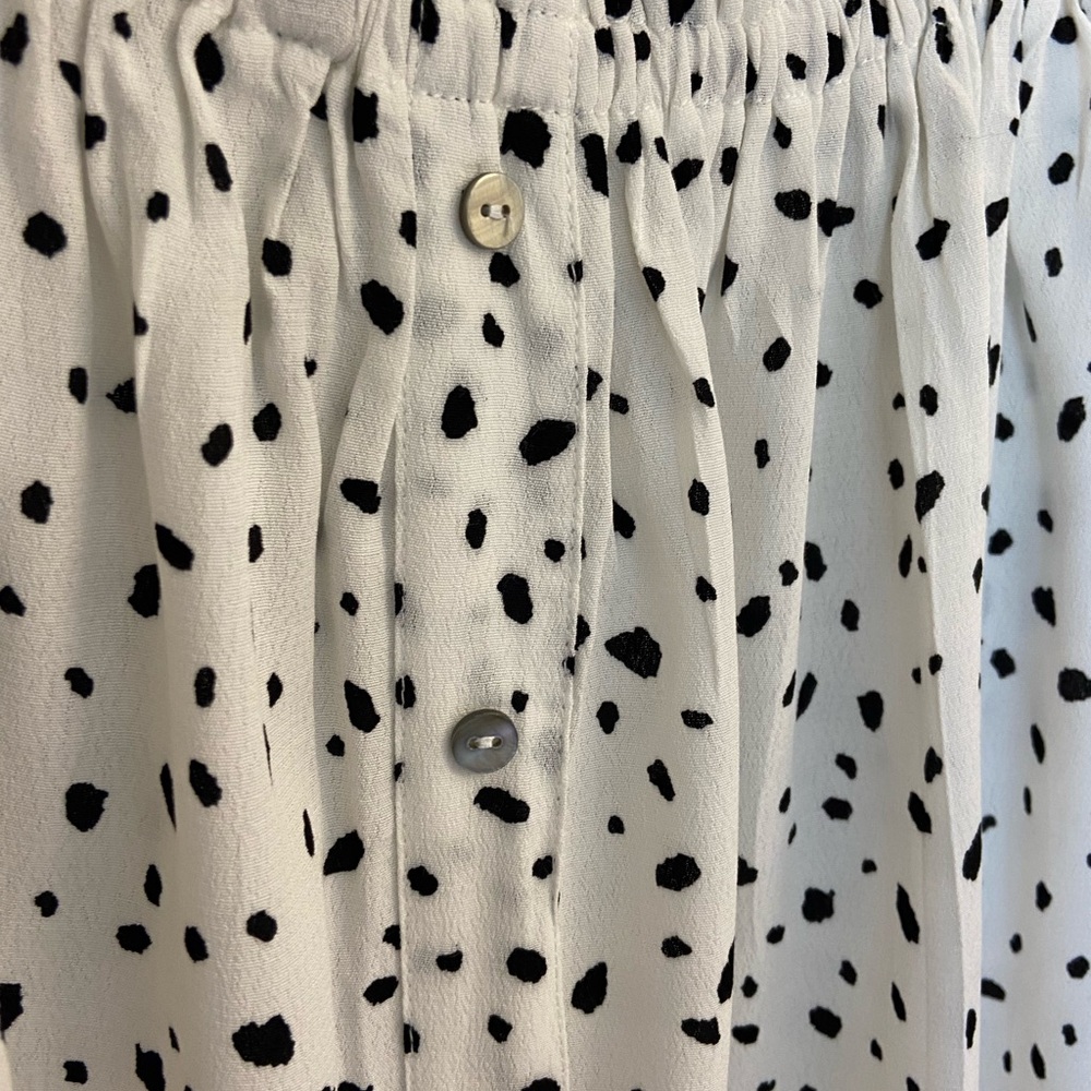 NWT She + Sky Black and White Off-Shoulder Blouse - Festival Wear Small - Large - Picture 6 of 11